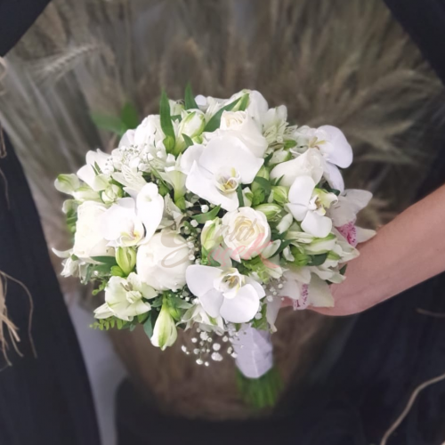 Elegant Bride Hand Flowers